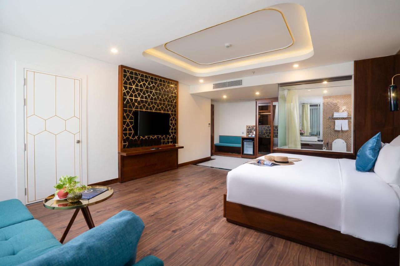Cn Palace Boutique Hotel & Spa Da Nang Bagian luar foto
