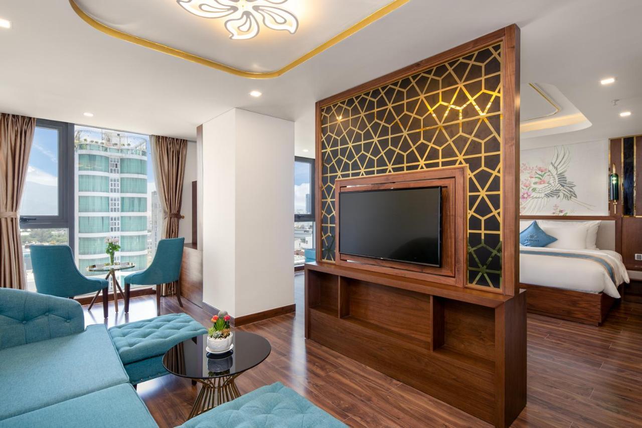 Cn Palace Boutique Hotel & Spa Da Nang Bagian luar foto